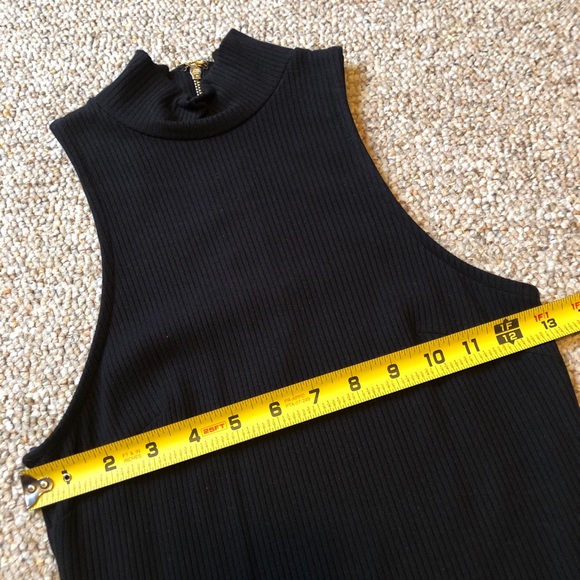 Bebe High-Low Top - Picture 5 of 9